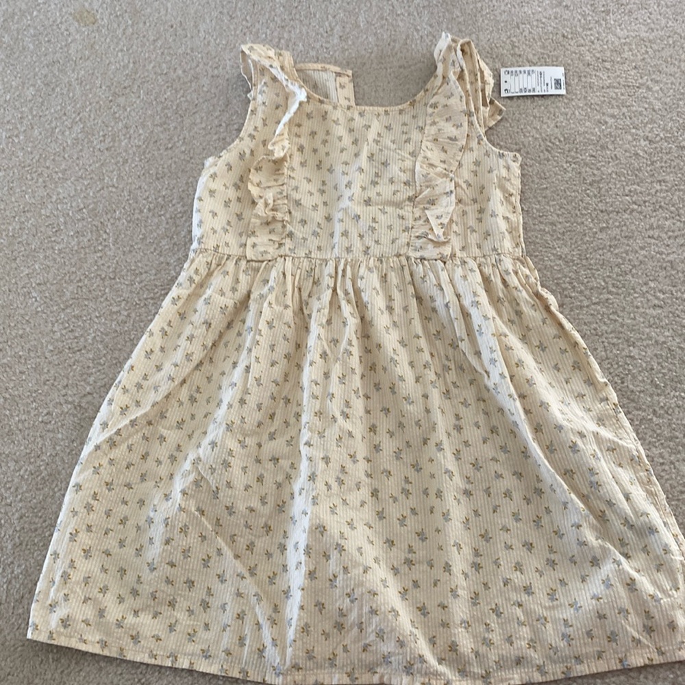 H&M girls dress size 9-10 Bought in London
